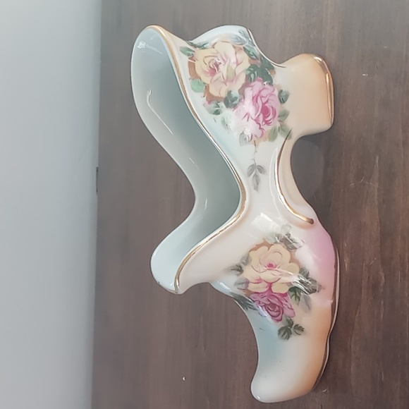 A.A. Importing Company from Japan Vintage Porcelain Flowered Shoes - Picture 8 of 12